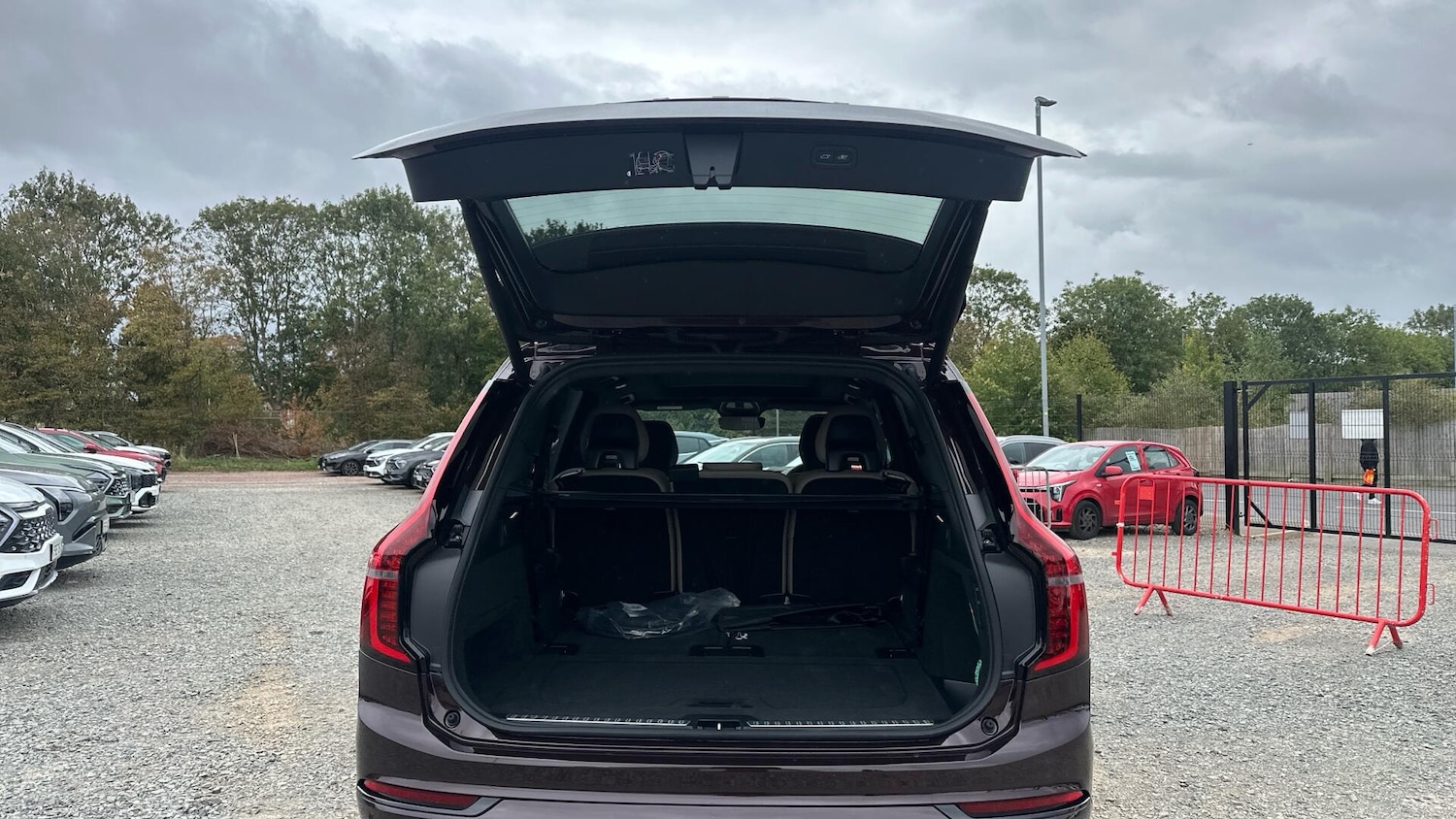 Used Volvo XC90 for sale - 76632850: Photo 13