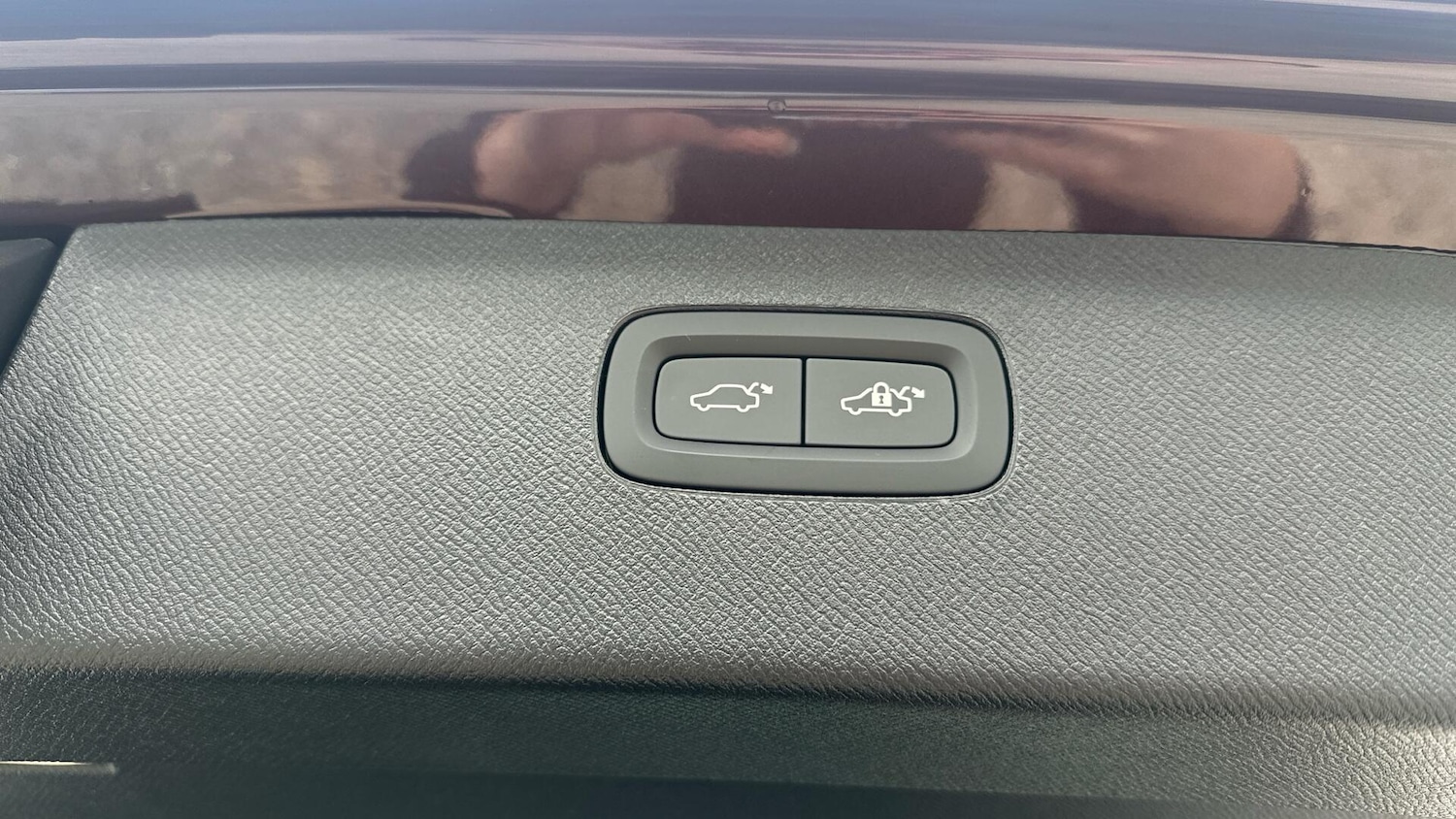 Used Volvo XC90 for sale - 76632850: Photo 25