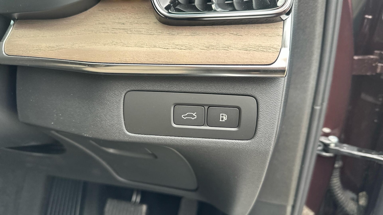 Used Volvo XC90 for sale - 76632850: Photo 33