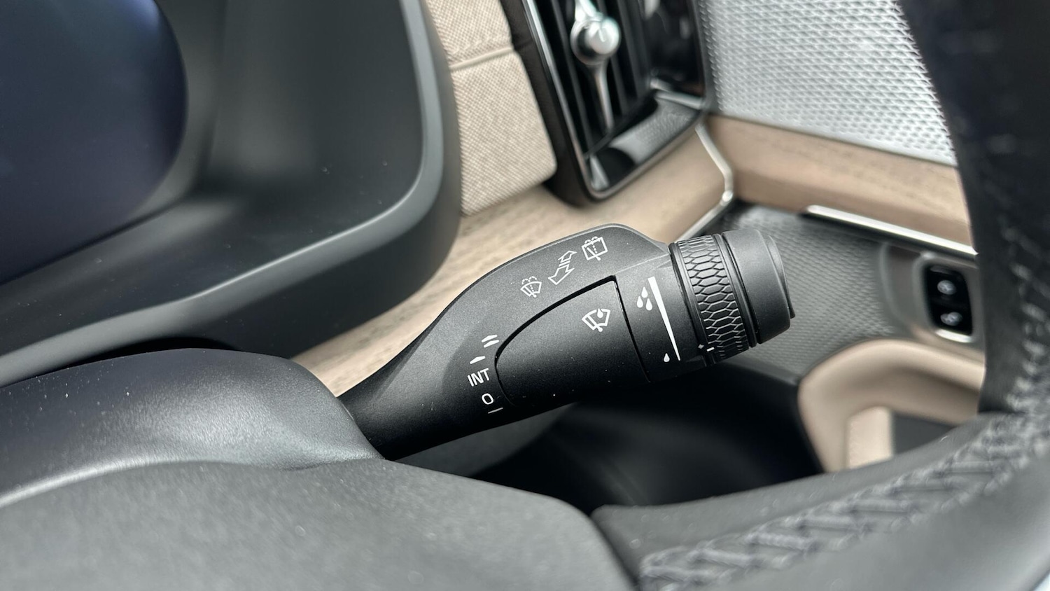 Used Volvo XC90 for sale - 76632850: Photo 36