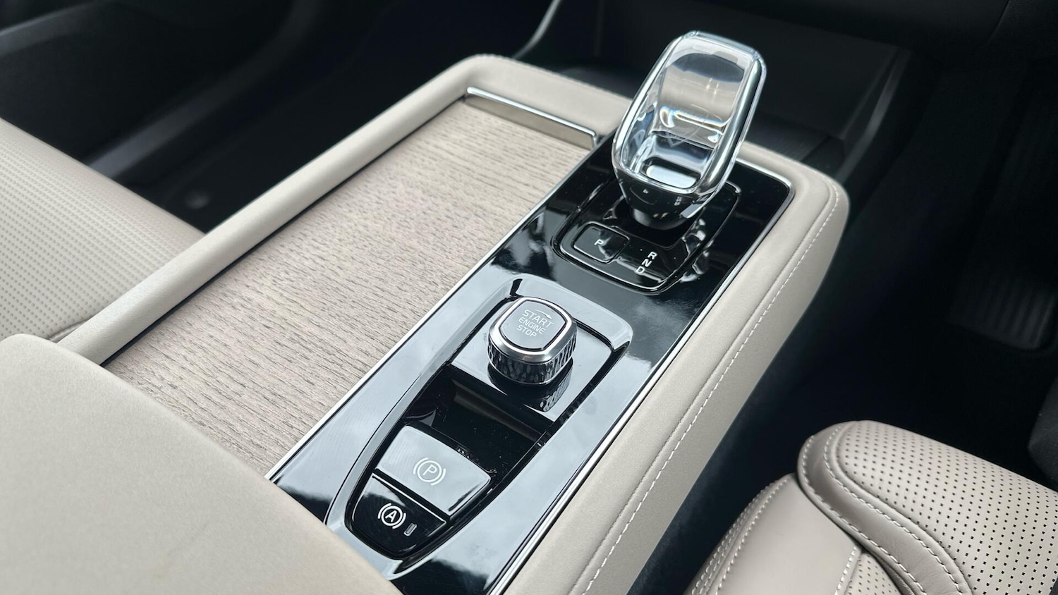 Used Volvo XC90 for sale - 76632850: Photo 38