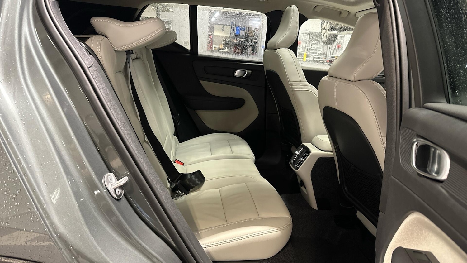 Used Volvo XC40 2026 for sale - 77411813: Photo 6