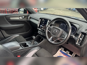 Used Volvo XC40 2020 for sale - 76337463: Photo