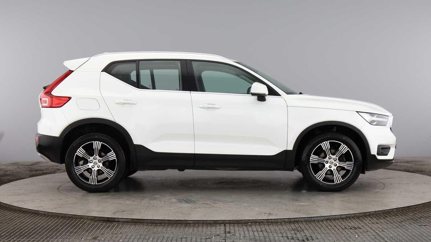 Used Volvo XC40 2020 for sale - 77082014: Photo 2