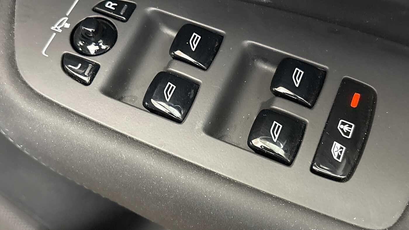 Used Volvo XC90 2025 for sale - 76742885: Photo 25