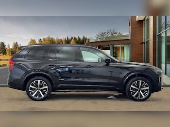 Used Volvo XC90 2025 for sale - 76742885: Photo