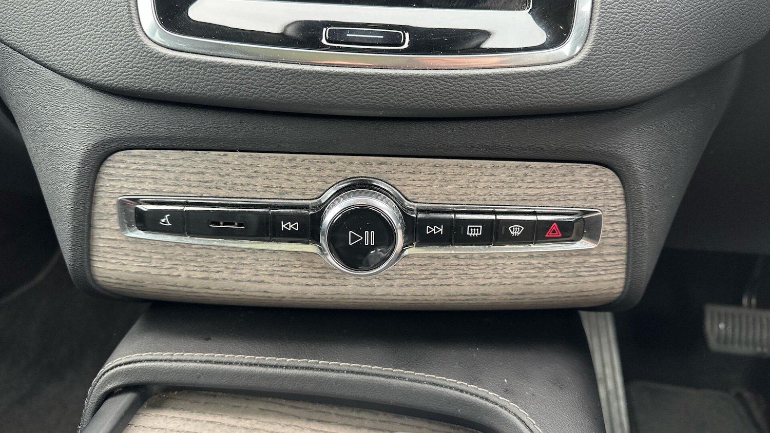 Used Volvo XC90 2021 for sale - 76337324: Photo 40