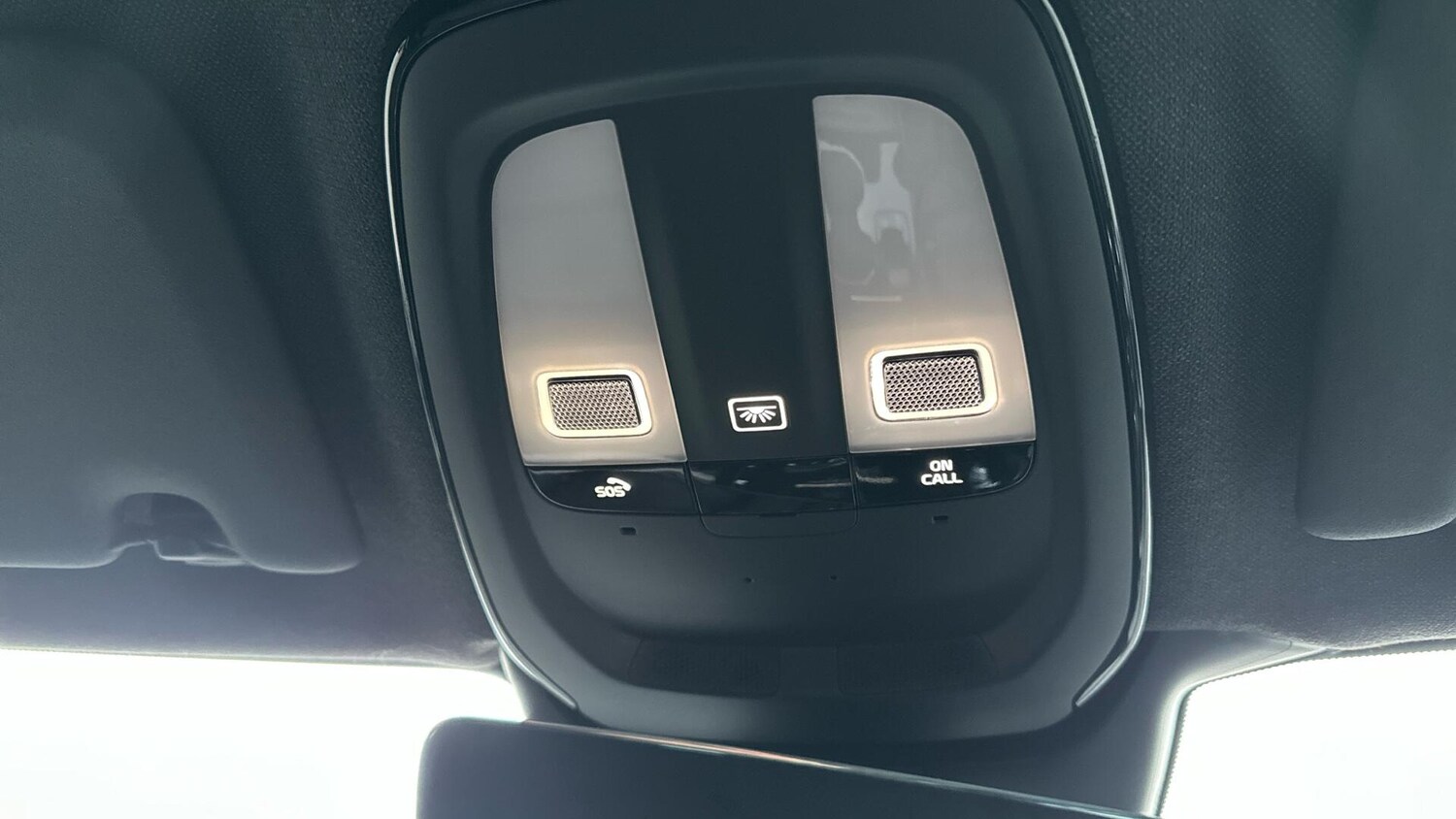 Used Volvo XC40 2021 for sale - 77081640: Photo 24