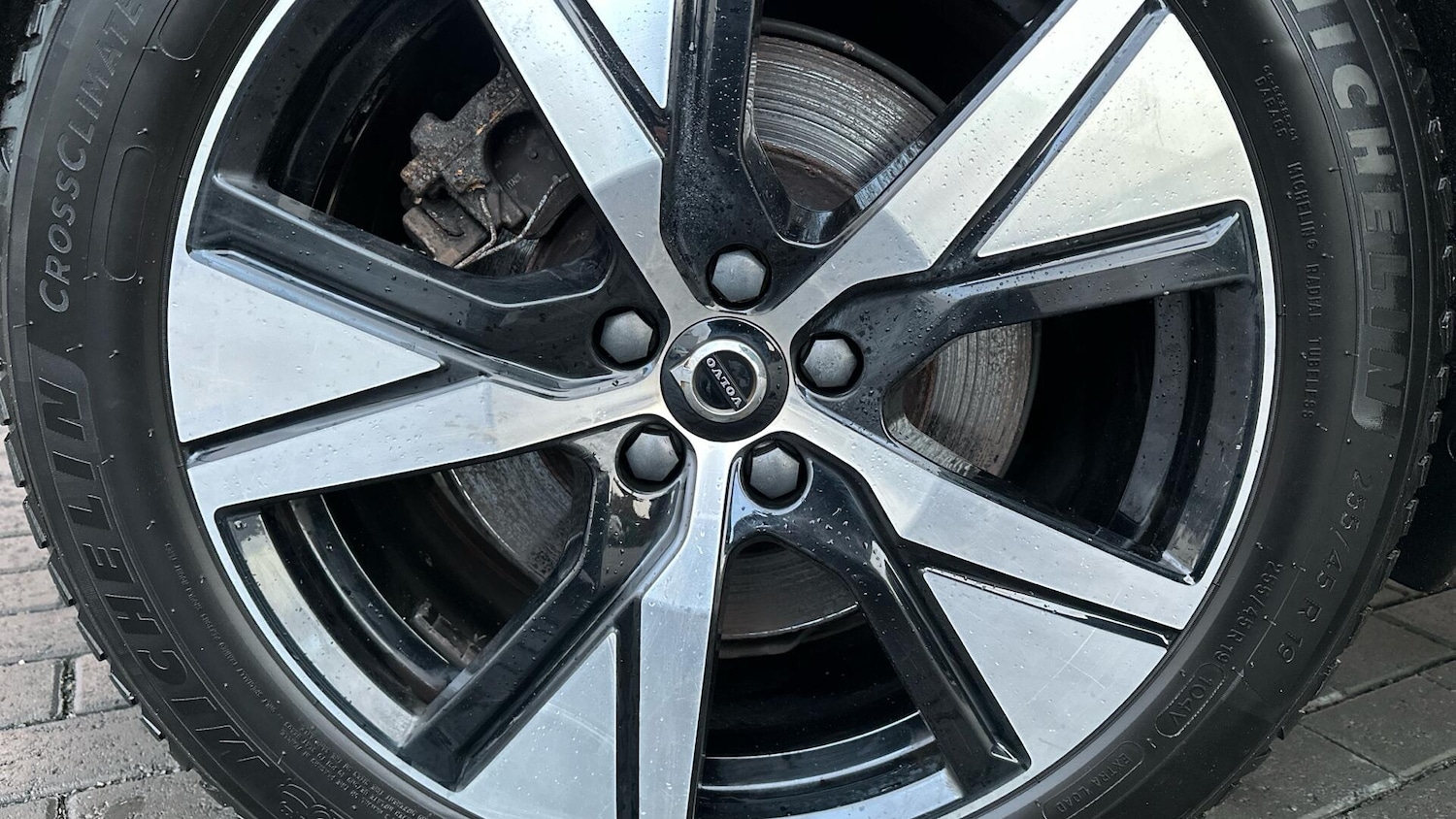 Used Volvo XC40 2021 for sale - 77081640: Photo 32