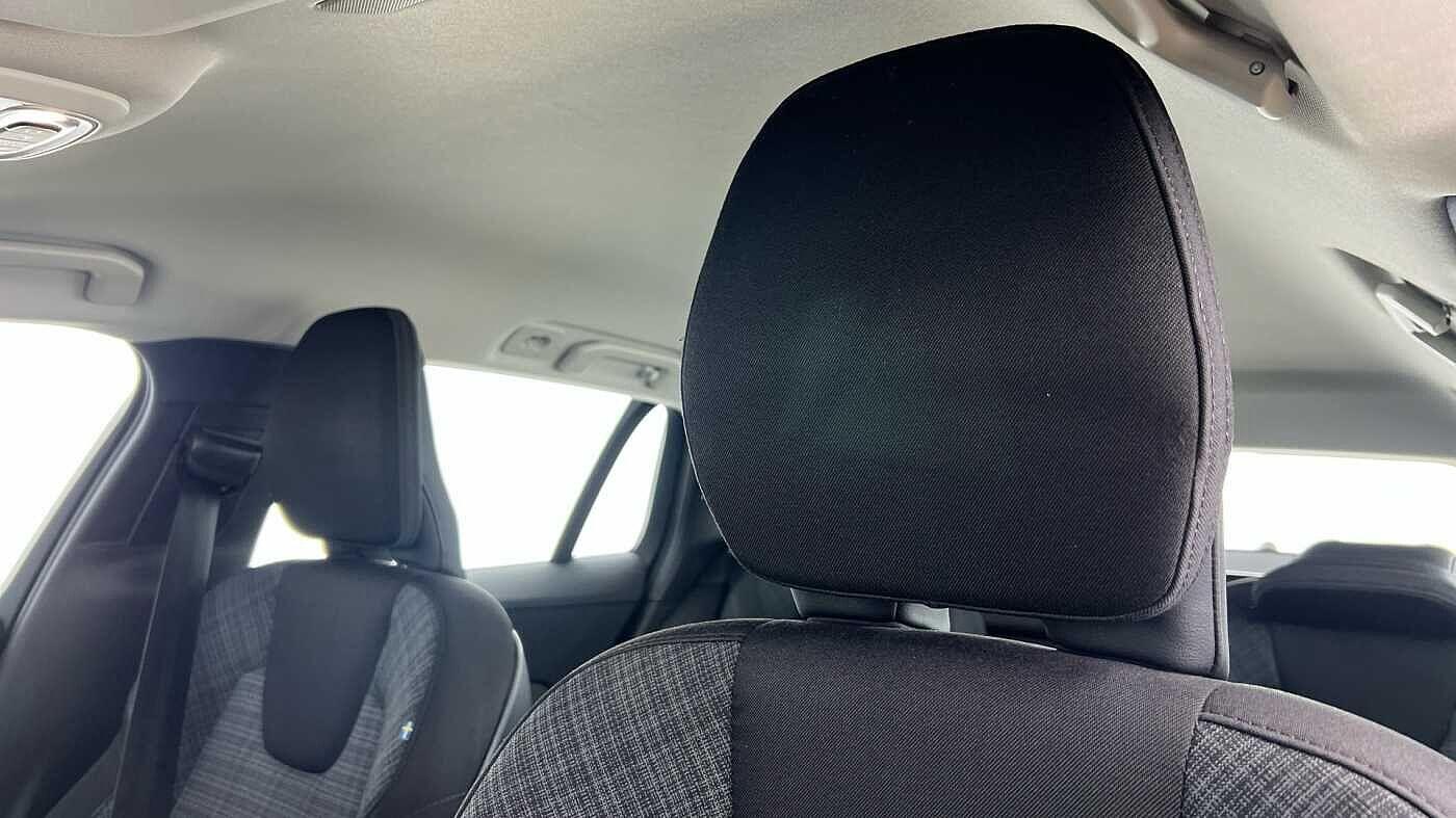 Used Volvo V60 for sale - 77351920: Photo 11