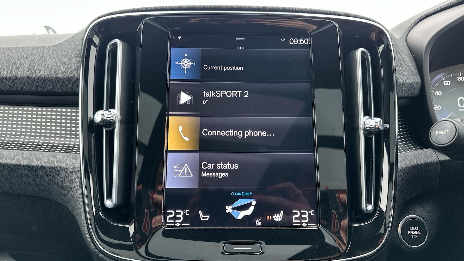 Used Volvo XC40 for sale - 77166852: Photo 12