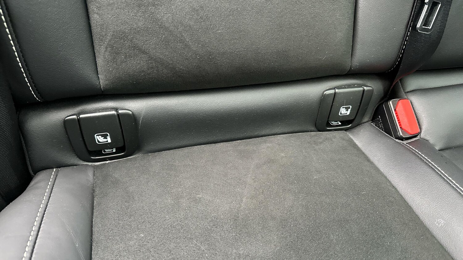 Used Volvo XC40 for sale - 77166852: Photo 25