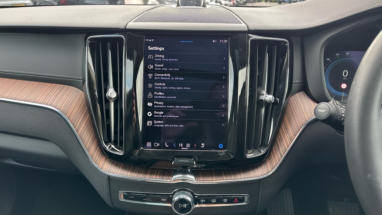 Used Volvo XC60 for sale - 77671648: Photo 17