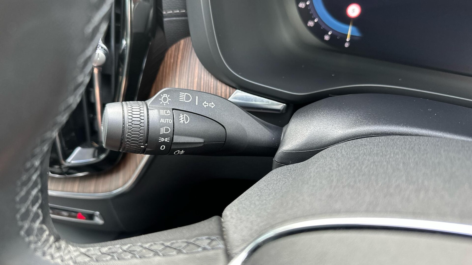 Used Volvo XC60 for sale - 77671648: Photo 20