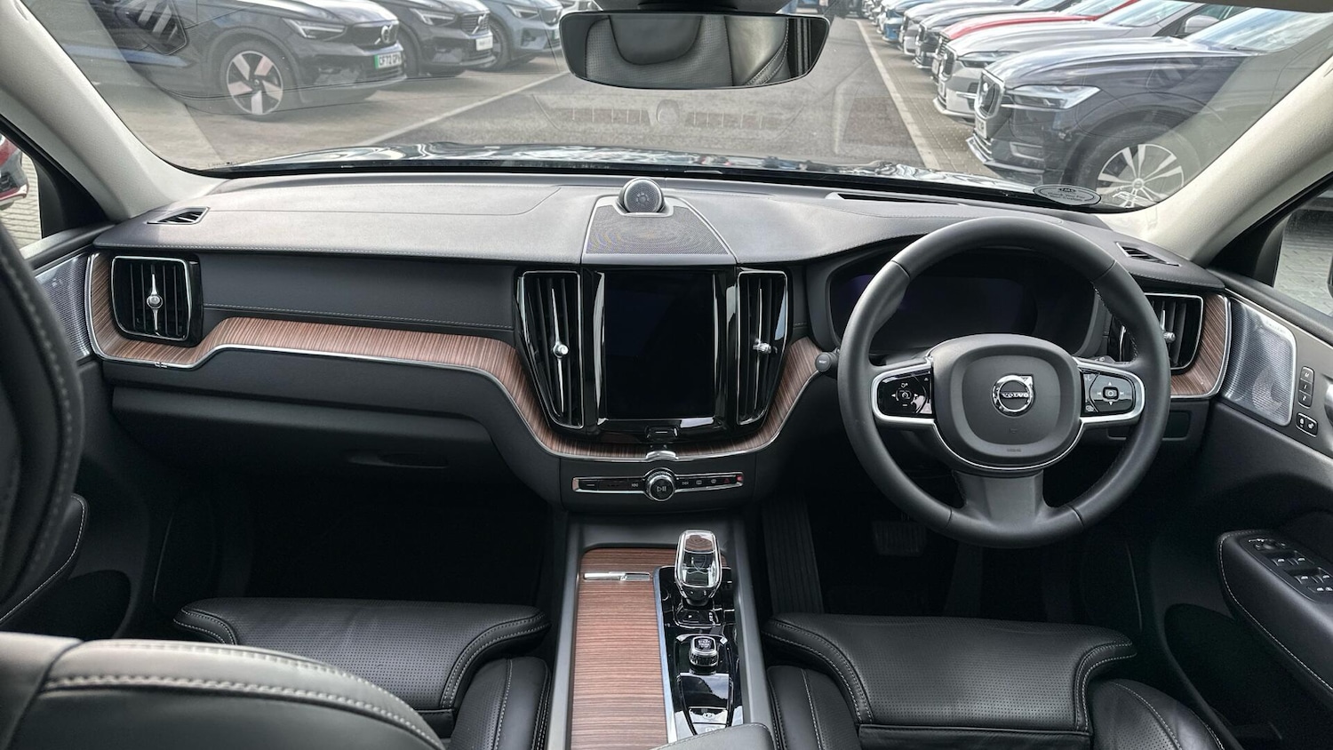 Used Volvo XC60 for sale - 77671648: Photo 5