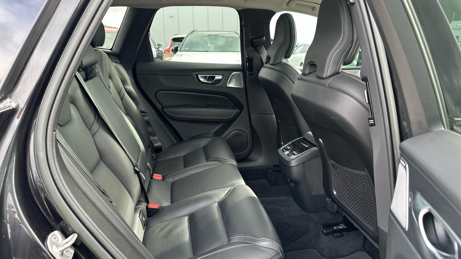 Used Volvo XC60 for sale - 77671648: Photo 6