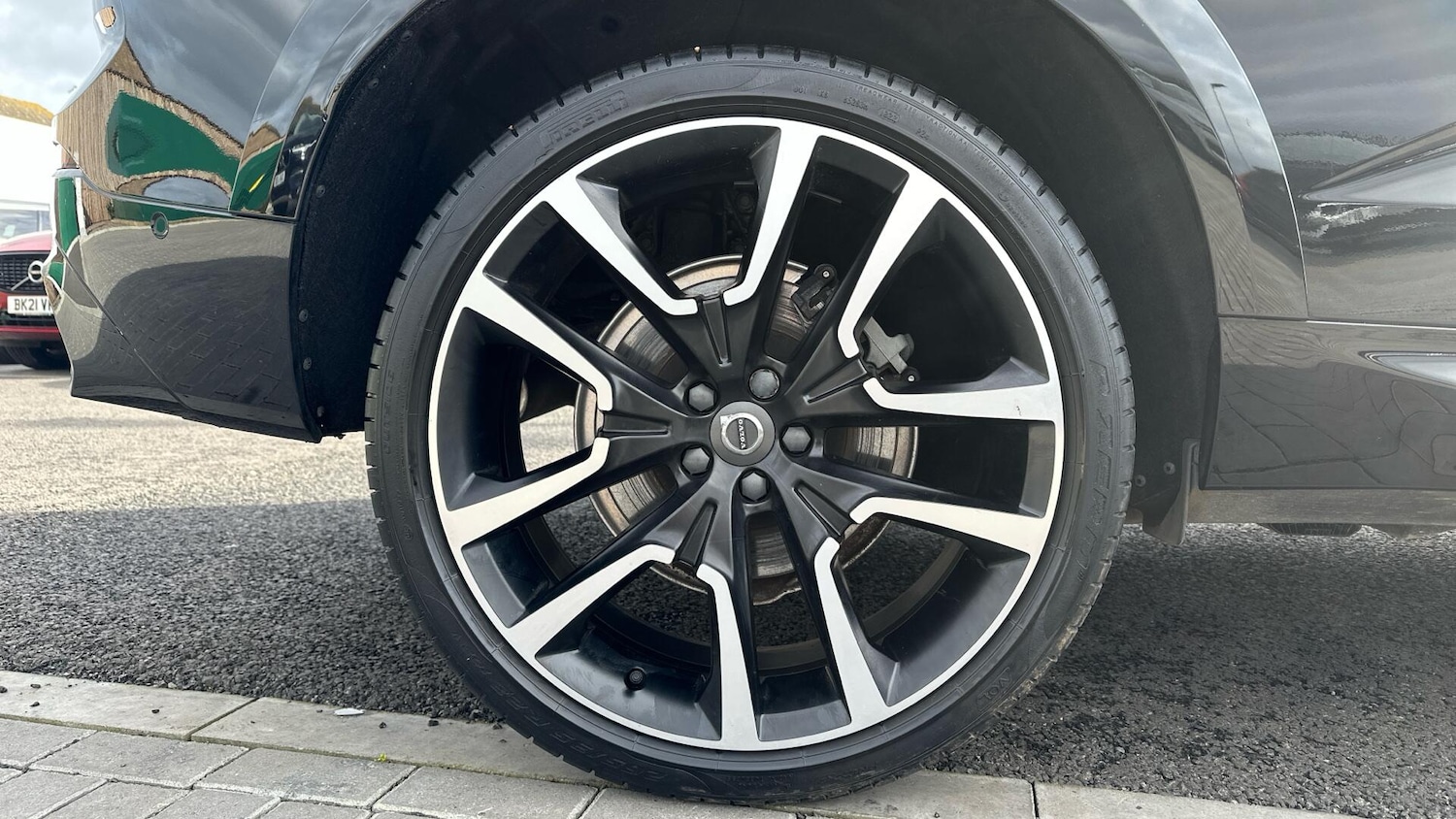 Used Volvo XC60 for sale - 77671648: Photo 9