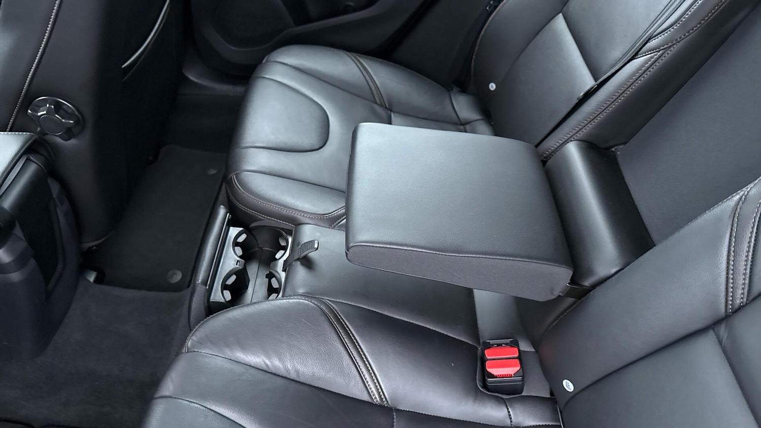 Used Volvo V40 2019 for sale - 77320928: Photo 27