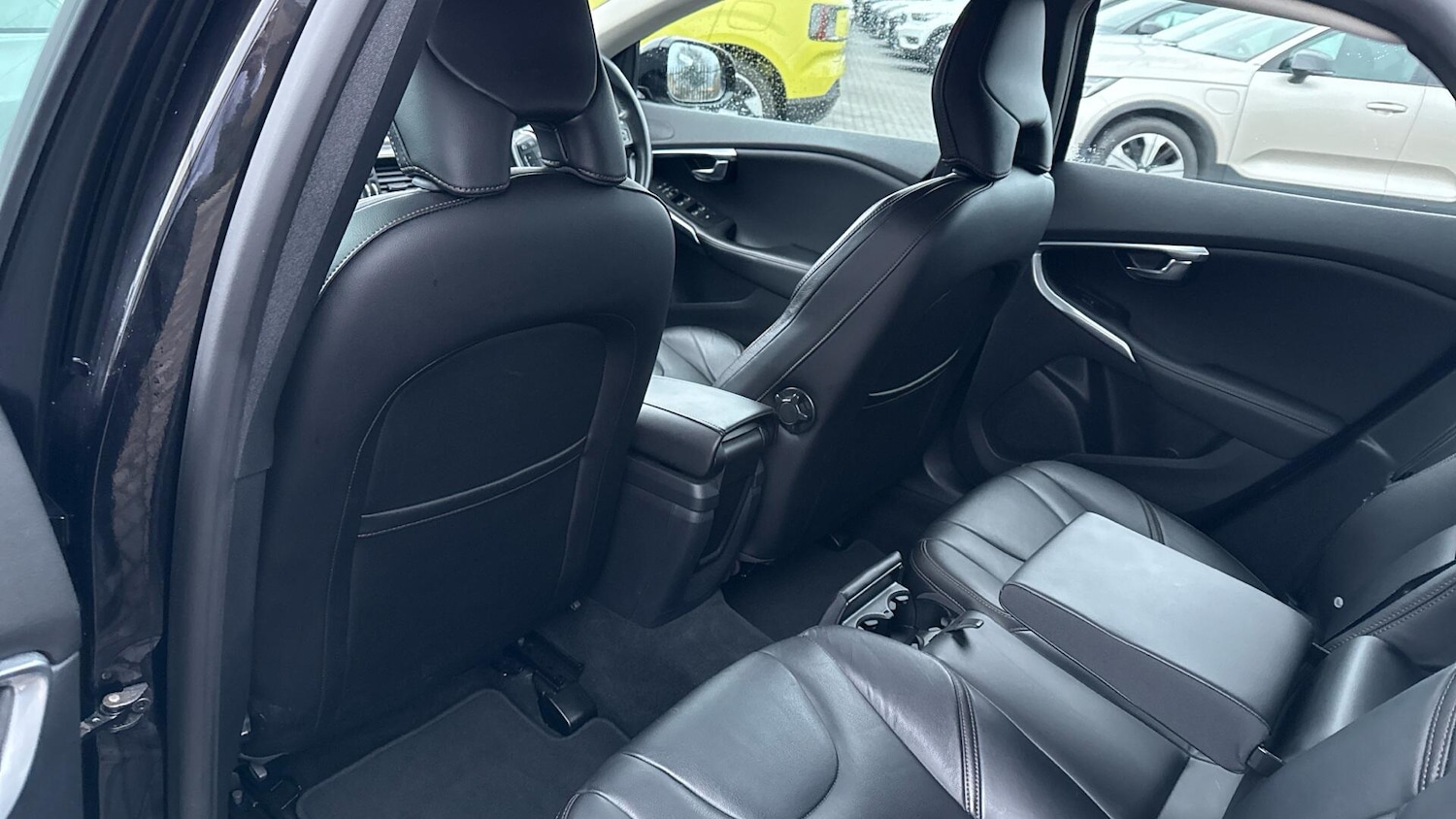 Used Volvo V40 2019 for sale - 77320928: Photo 28