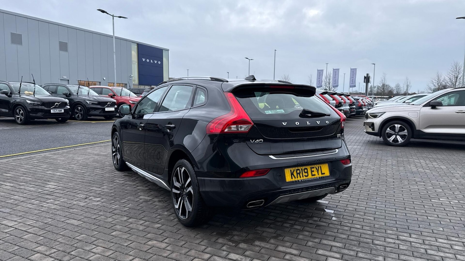 Used Volvo V40 2019 for sale - 77320928: Photo 29