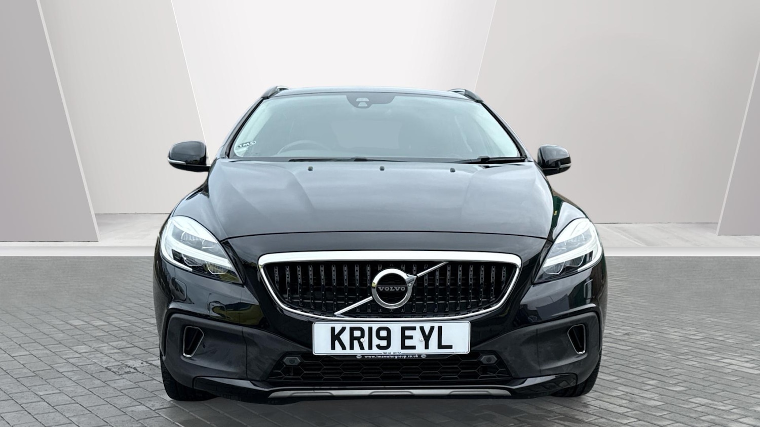 Used Volvo V40 2019 for sale - 77320928: Photo 8