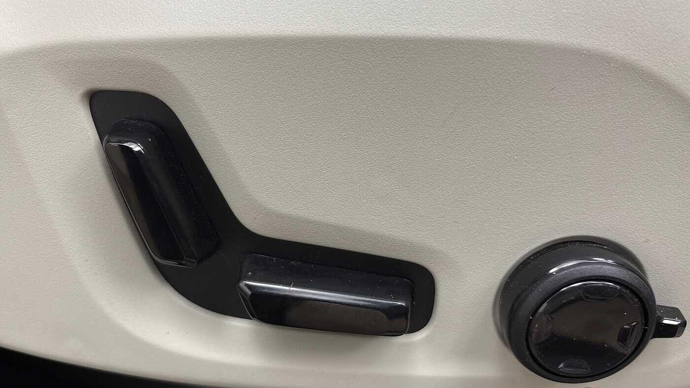 Used Volvo XC90 2025 for sale - 76765798: Photo 28