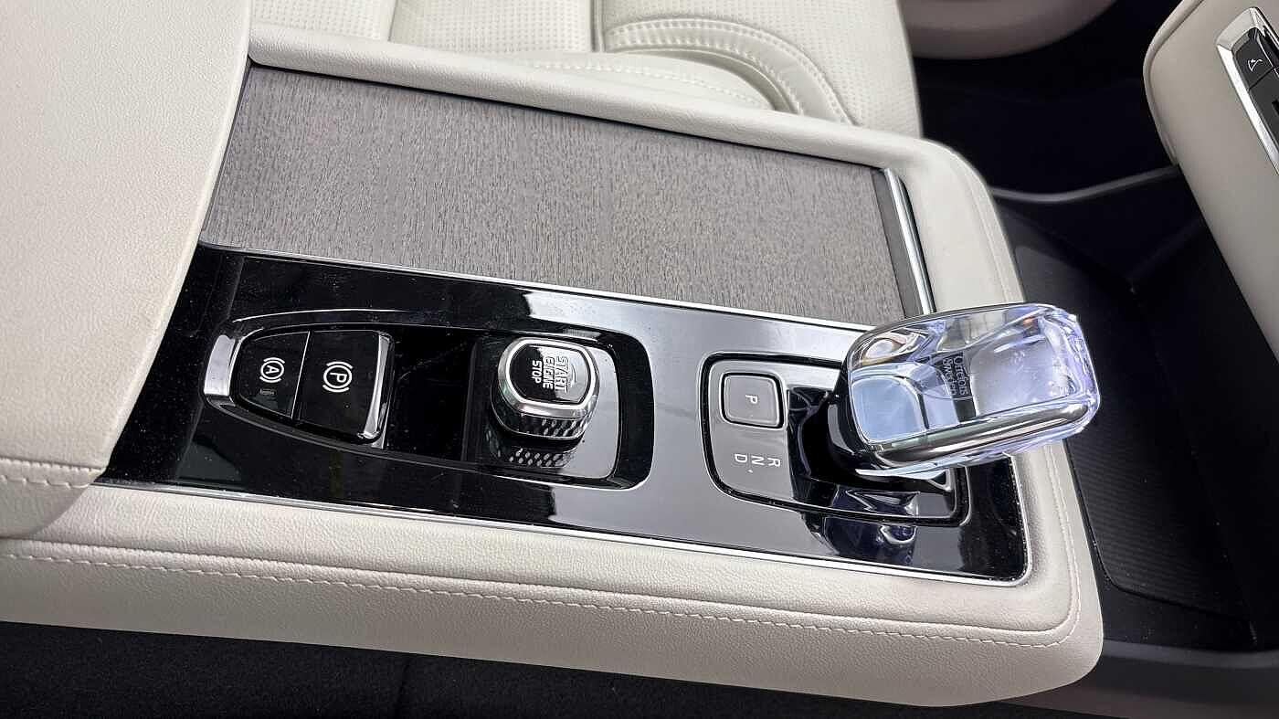 Used Volvo XC90 2025 for sale - 76765798: Photo 32