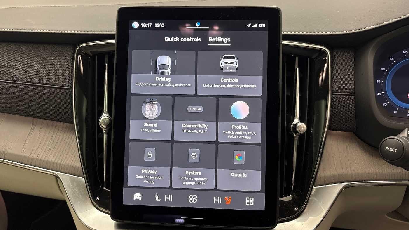 Used Volvo XC90 2025 for sale - 76765798: Photo 35