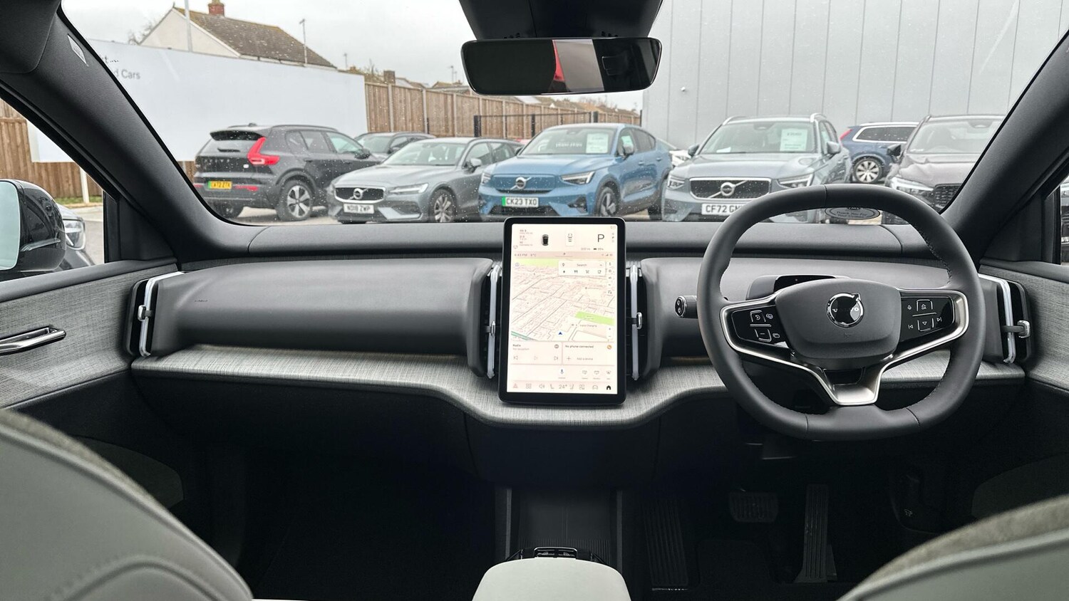 Used Volvo EX30 Cross Country for sale - 77824164: Photo 5