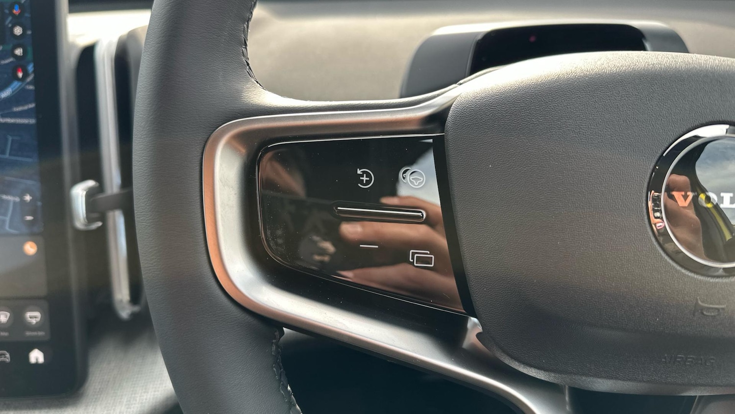 Used Volvo EX30 2025 for sale - 76512011: Photo 18