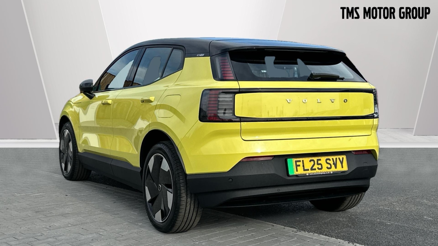 Used Volvo EX30 2025 for sale - 76512011: Photo 2