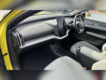 Used Volvo EX30 2025 for sale - 76512011: Photo