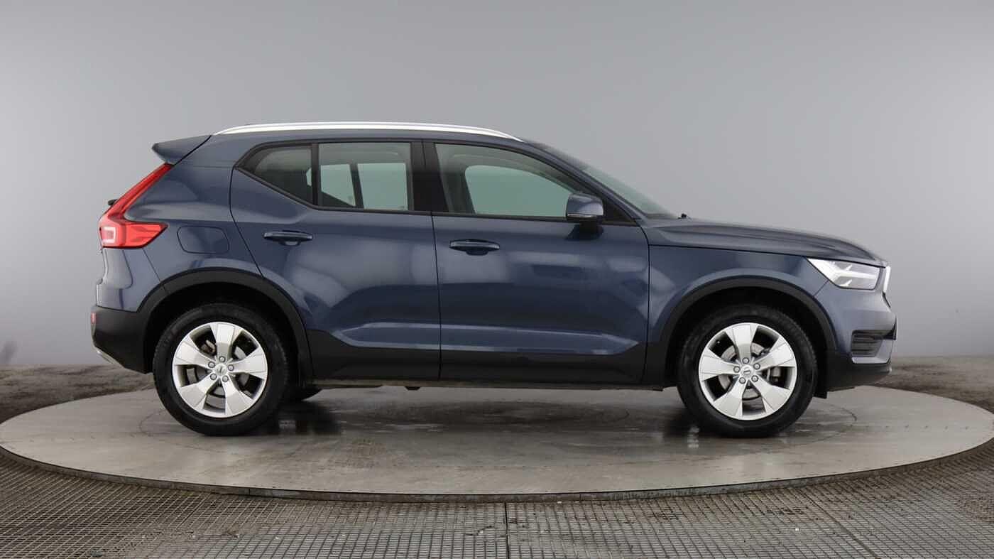 Used Volvo XC40 2021 for sale - 76701355: Photo 2