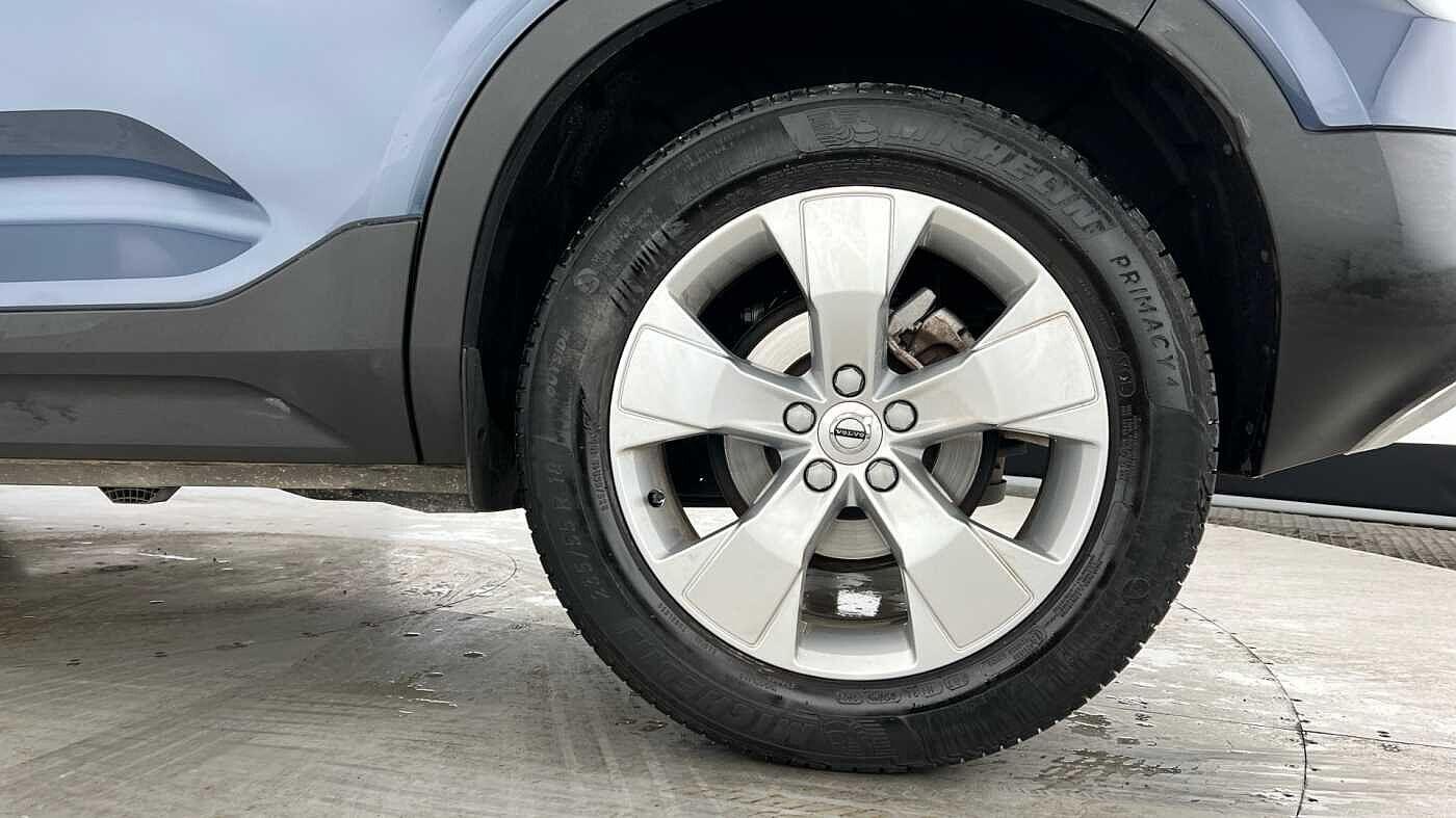 Used Volvo XC40 2021 for sale - 76701355: Photo 4