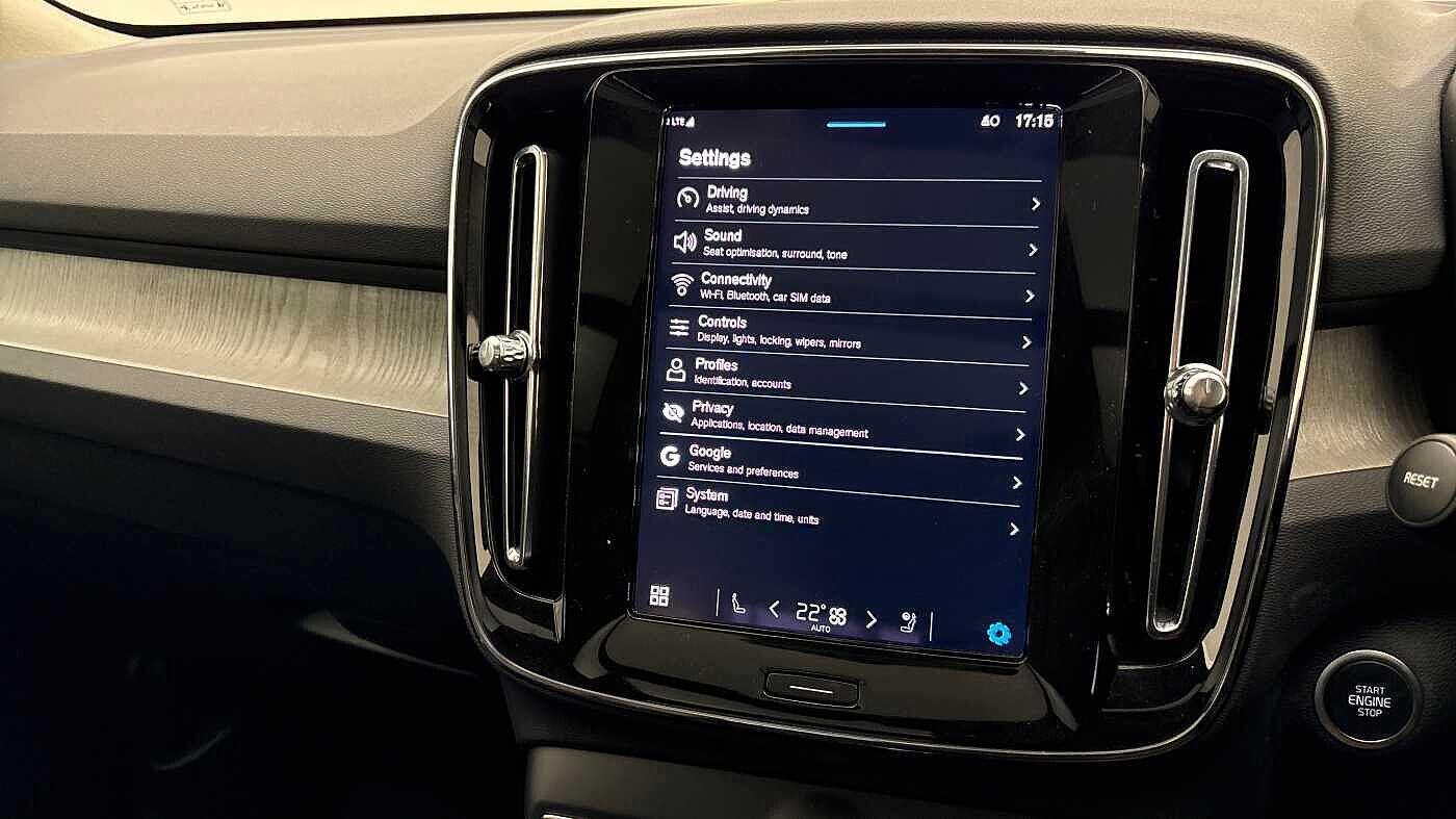 Used Volvo XC40 2025 for sale - 78171174: Photo 35