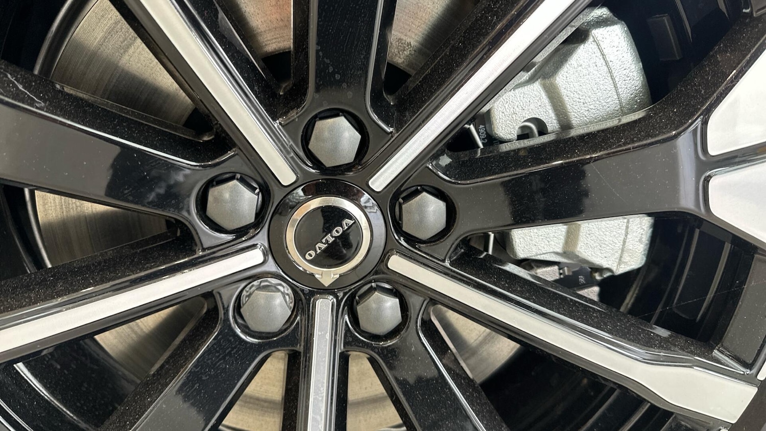 Used Volvo XC60 2025 for sale - 76337269: Photo 15