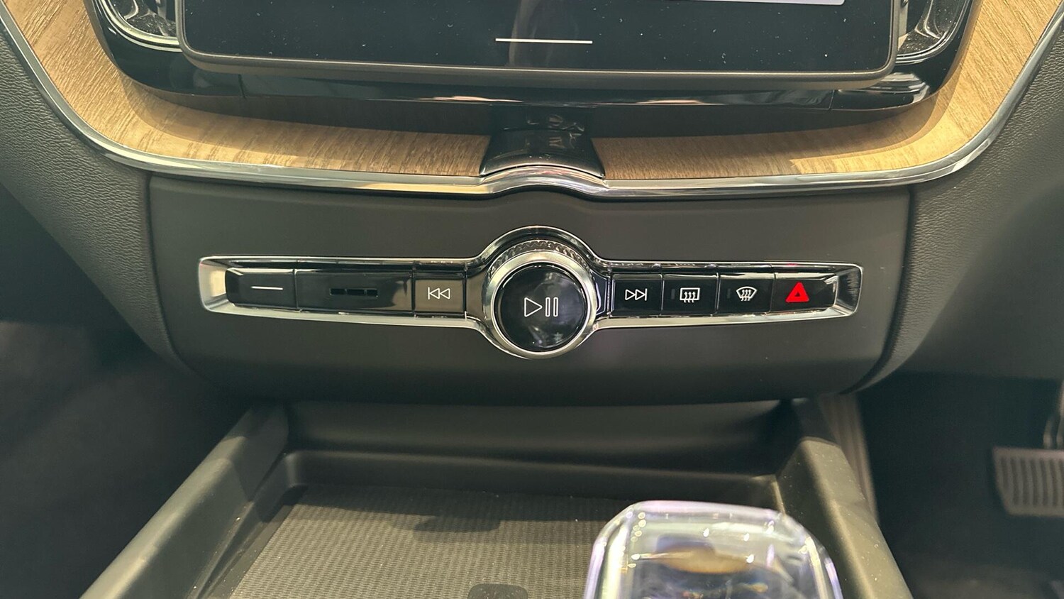 Used Volvo XC60 2025 for sale - 76337269: Photo 37