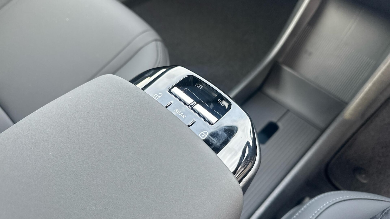 Used Volvo EX30 2025 for sale - 76425597: Photo 35