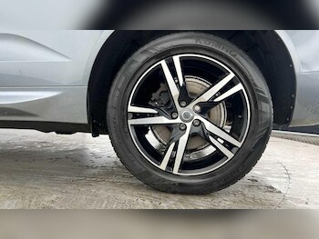 Used Volvo XC60 2021 for sale - 77440910: Photo