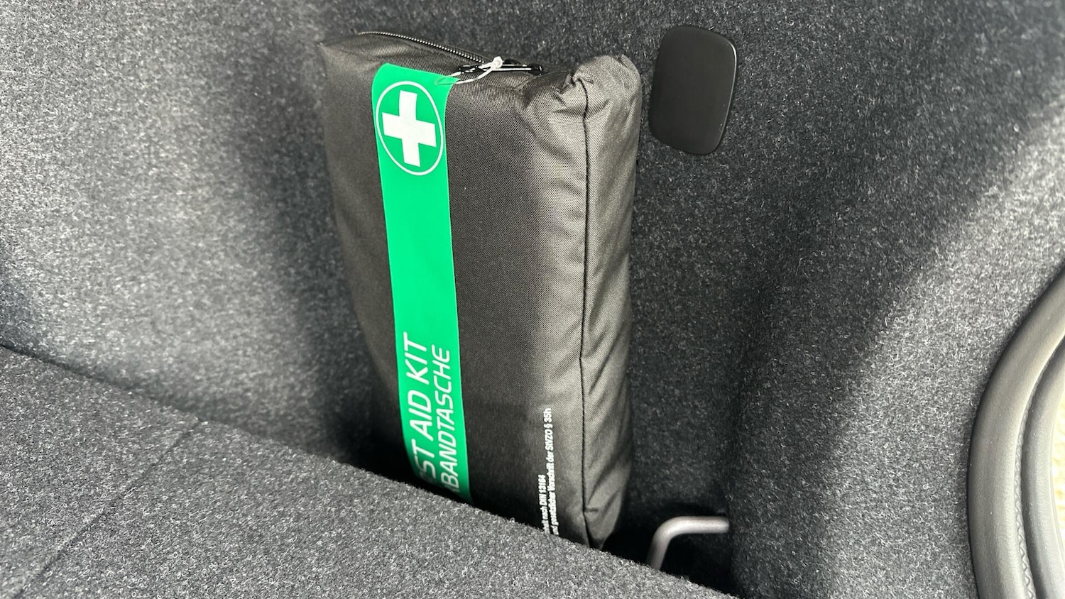 Used Volvo XC40 2025 for sale - 76336375: Photo 23