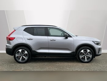 Used Volvo XC40 2025 for sale - 76336375: Photo