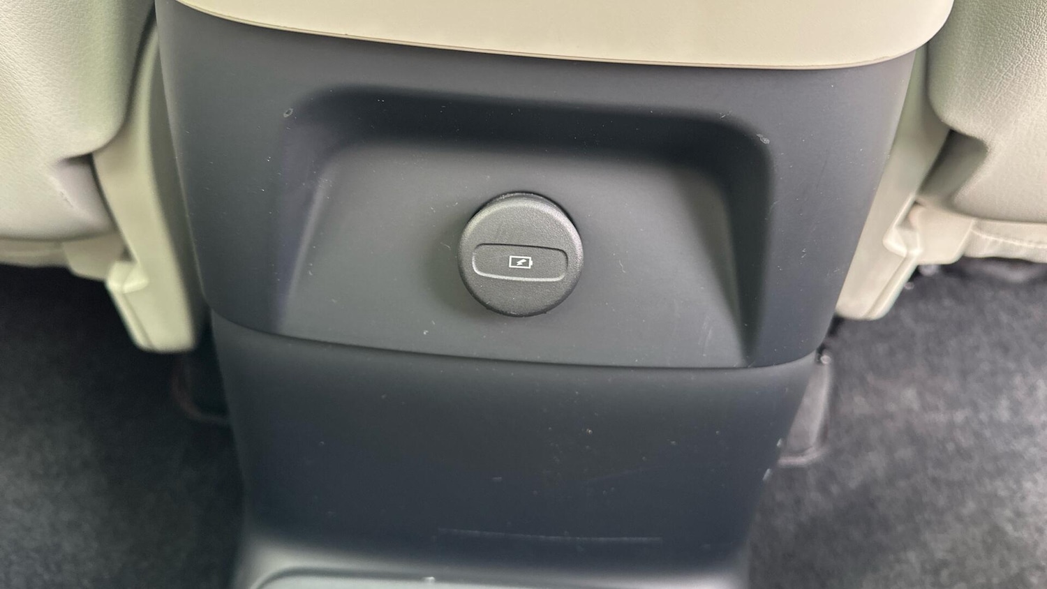 Used Volvo XC90 2023 for sale - 77793787: Photo 39