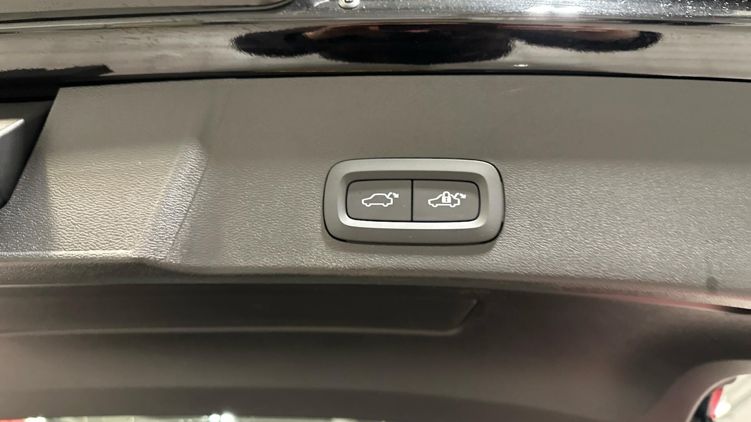 Used Volvo XC40 2025 for sale - 77039734: Photo 24