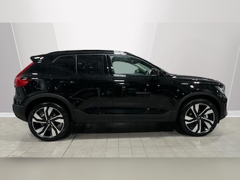 Used Volvo XC40 2025 for sale - 77039734: Photo