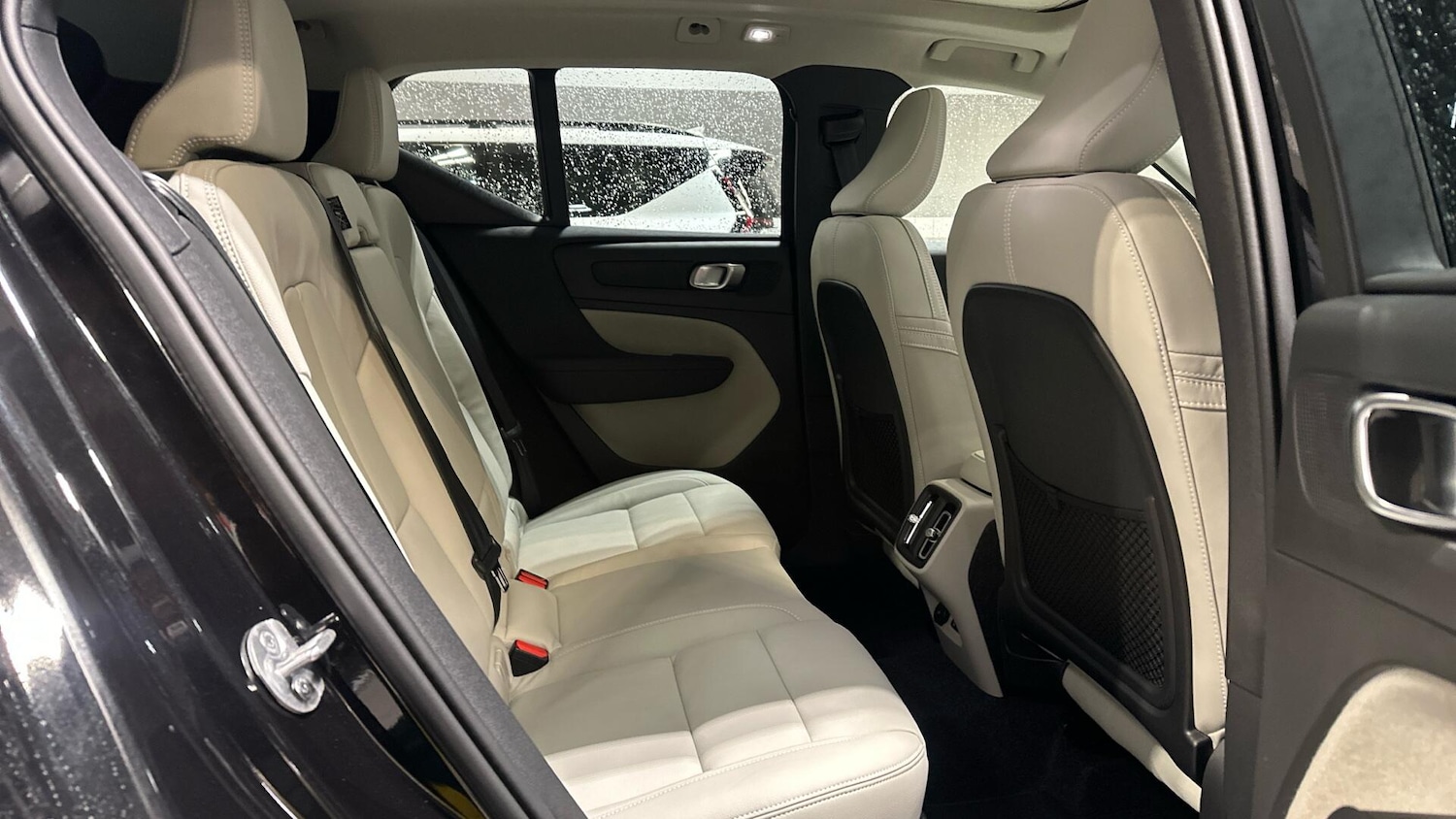 Used Volvo XC40 2025 for sale - 77039734: Photo 6