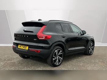 Used Volvo XC40 2021 for sale - 76658335: Photo