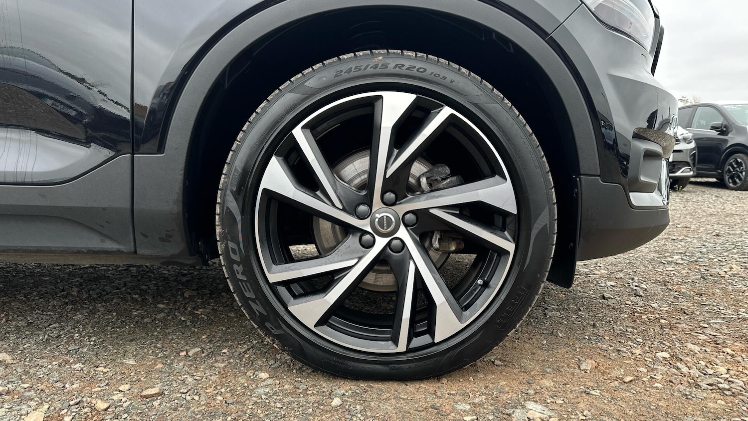 Used Volvo XC40 for sale - 76658335: Photo 9