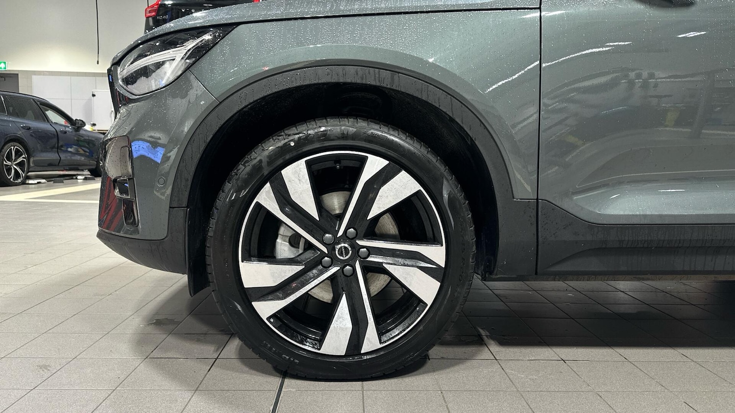 Used Volvo XC40 for sale - 77358640: Photo 9