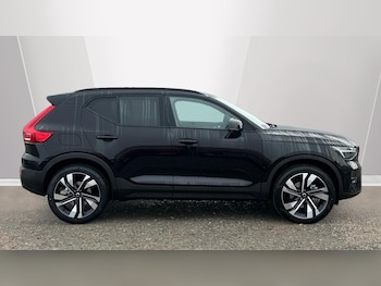 Used Volvo XC40 2025 for sale - 76337536: Photo