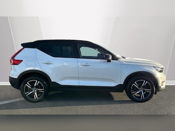 Used Volvo XC40 2022 for sale - 77351532: Photo